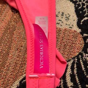 Victoria’s Secret bathing suit top size medium